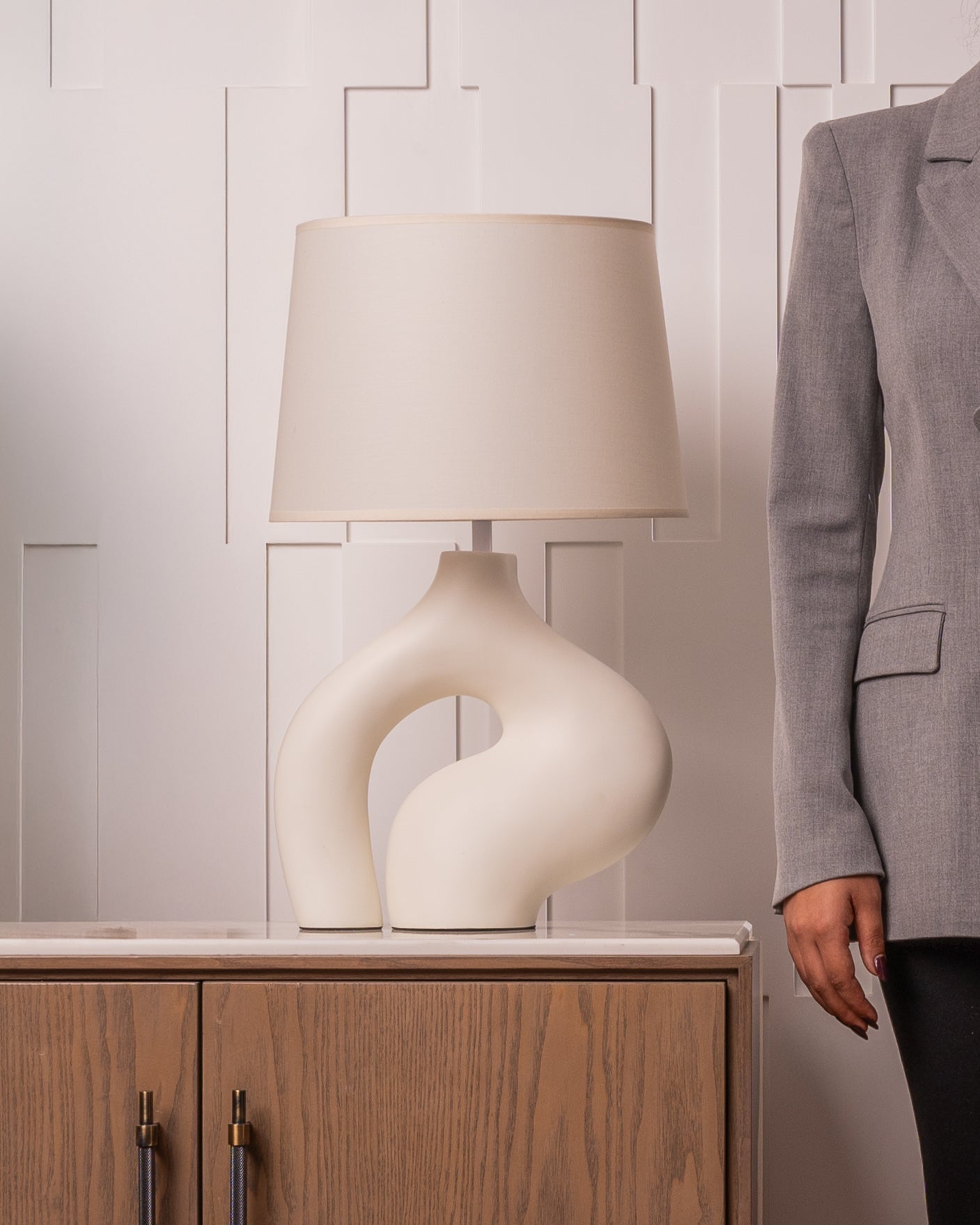 Evia Table Lamp