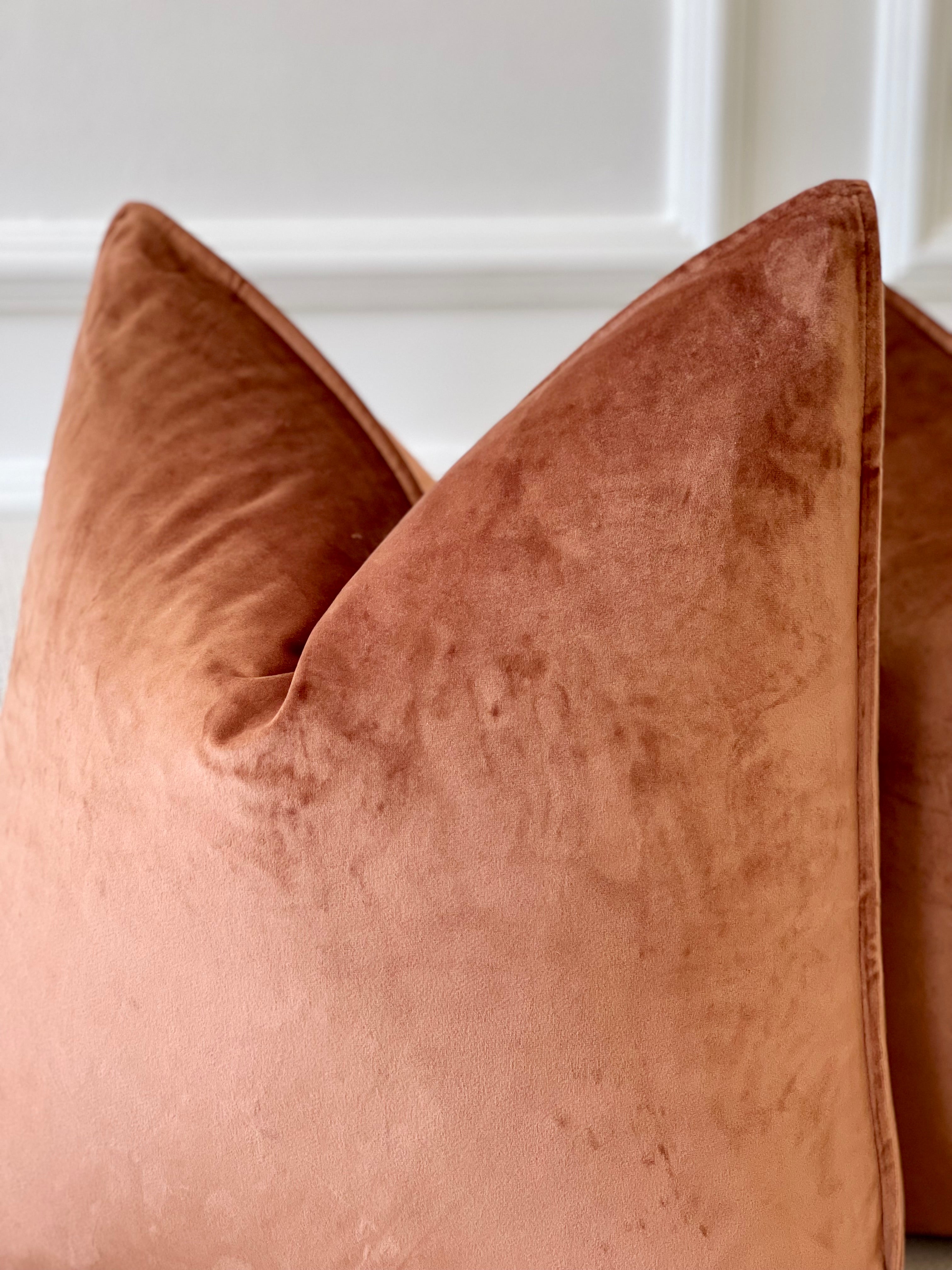 Ophira Cushion Cover