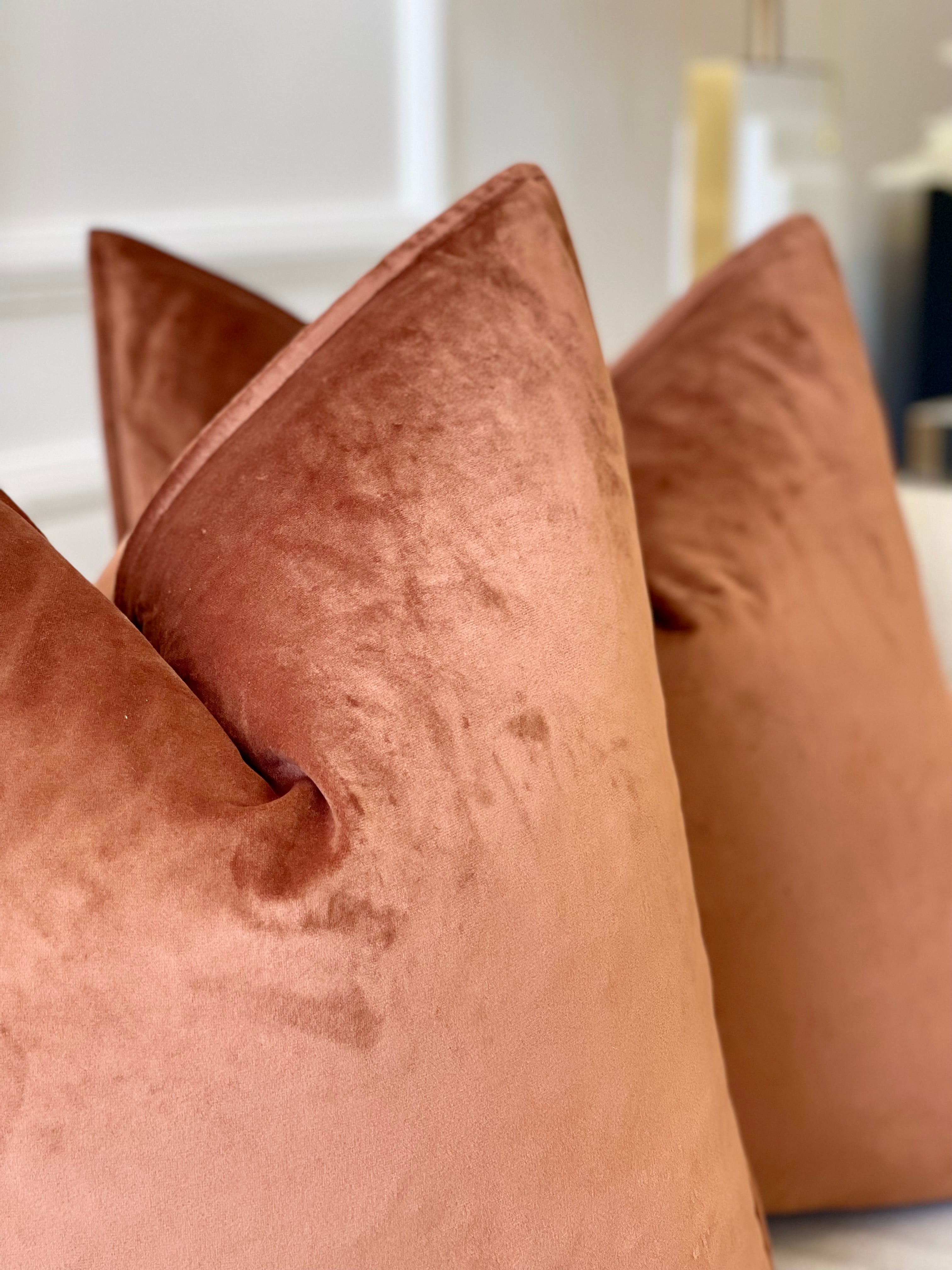 Ophira Cushion Cover