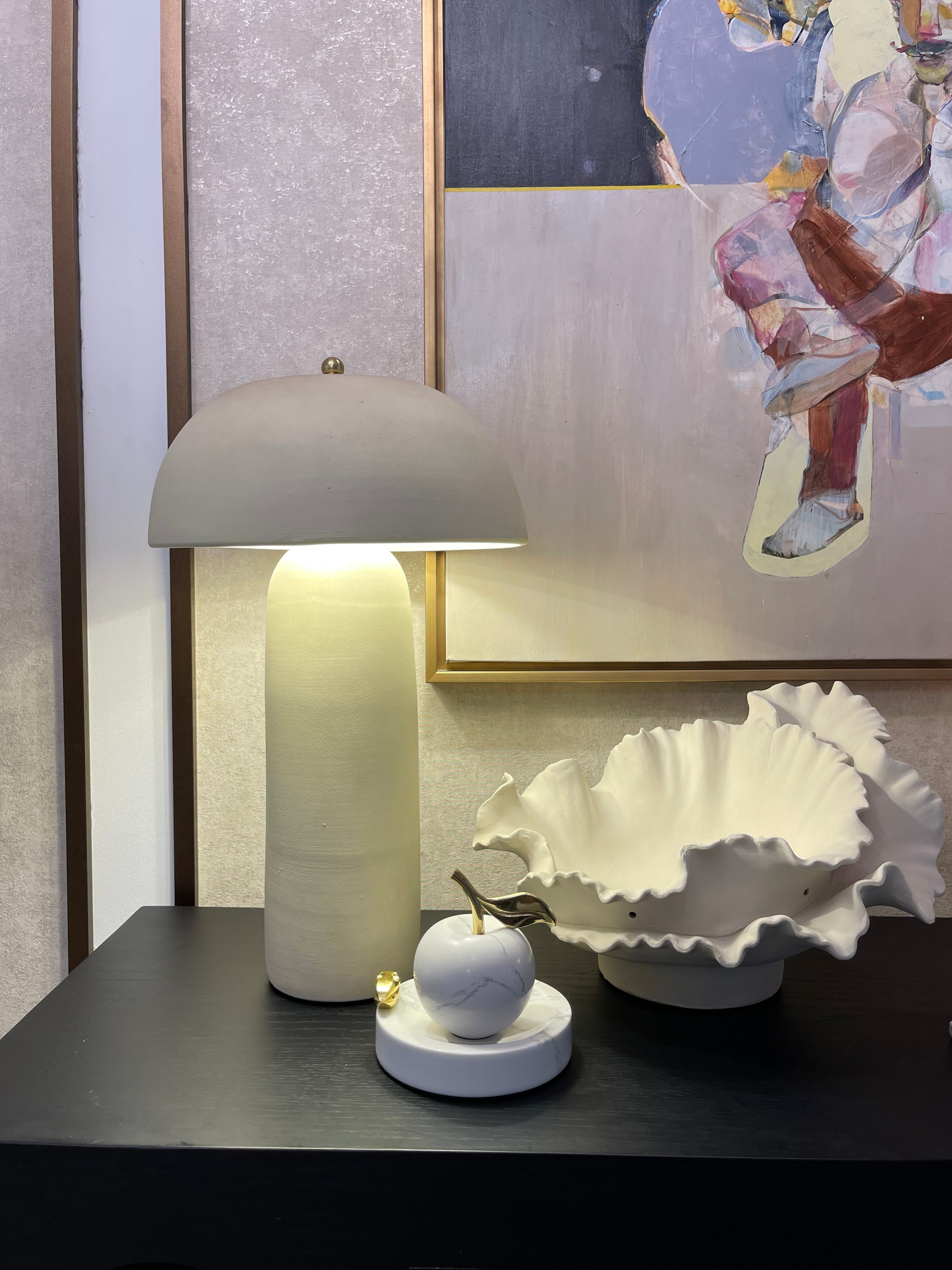 Liora table lamp