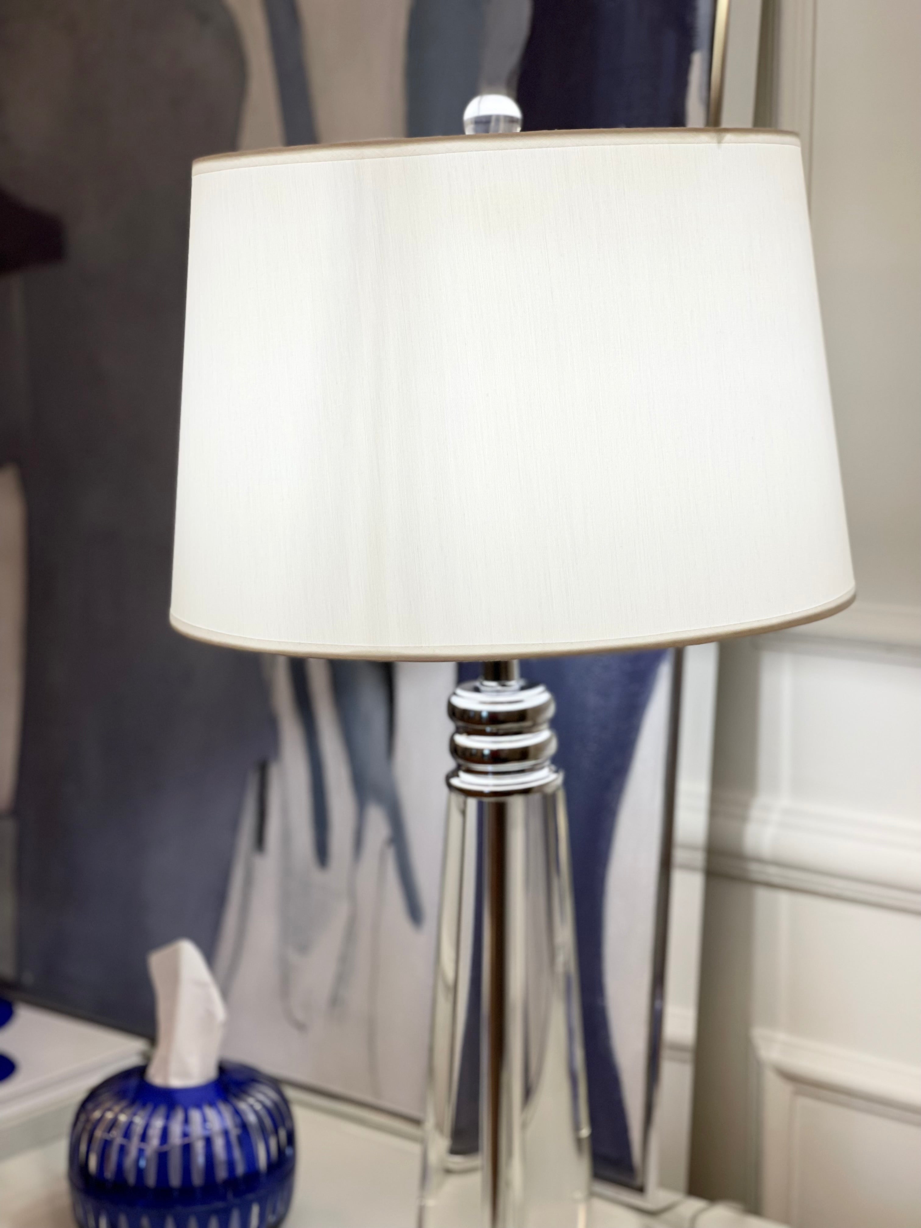 Lucida Table Lamp