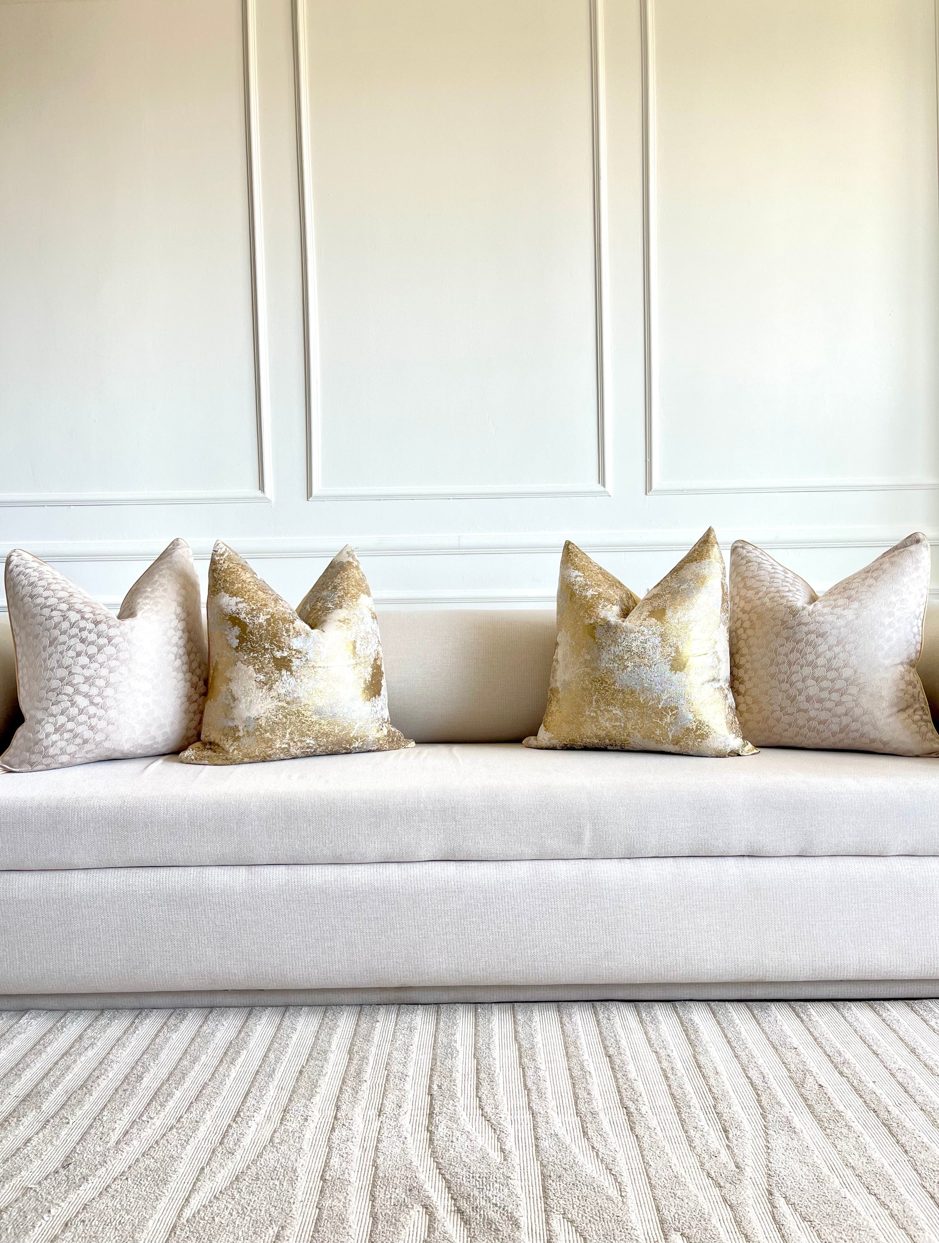 MAREA TUYLER CUSHIONS